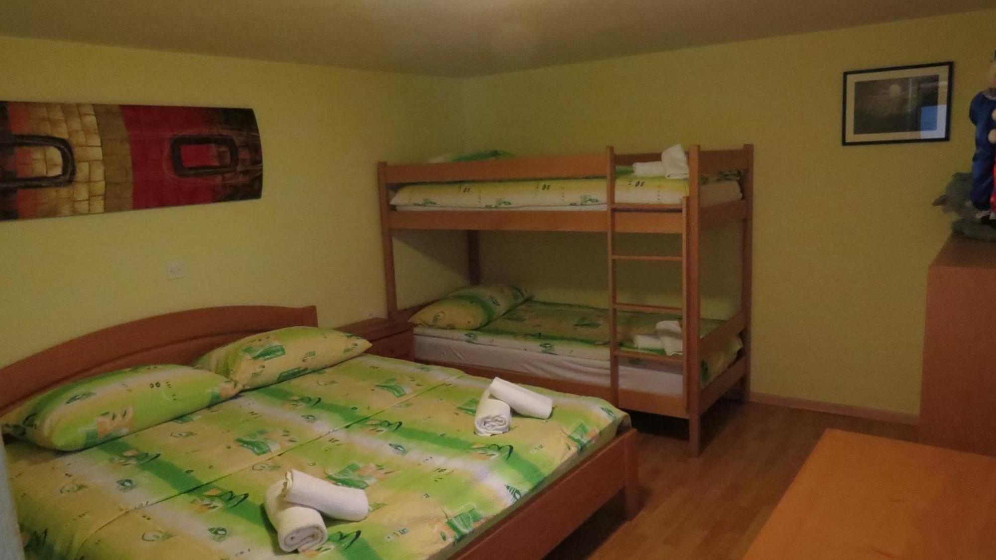 Apartmaji Nena Rocinj Экстерьер фото